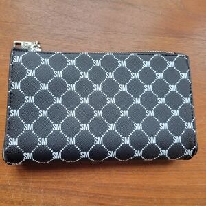 Steve Madden Black and Silver Zipper Clutch